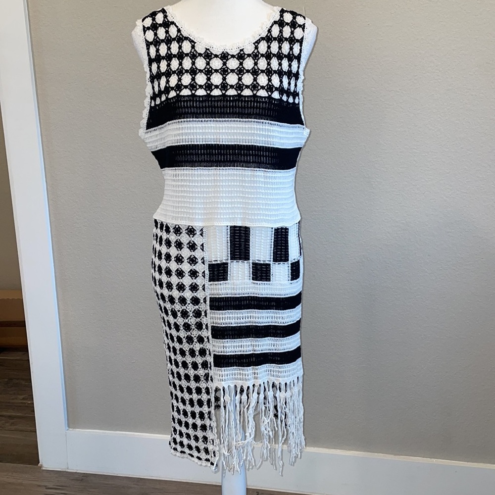 ANNA KAY Black and White Patterned Midi Dress Fits like S